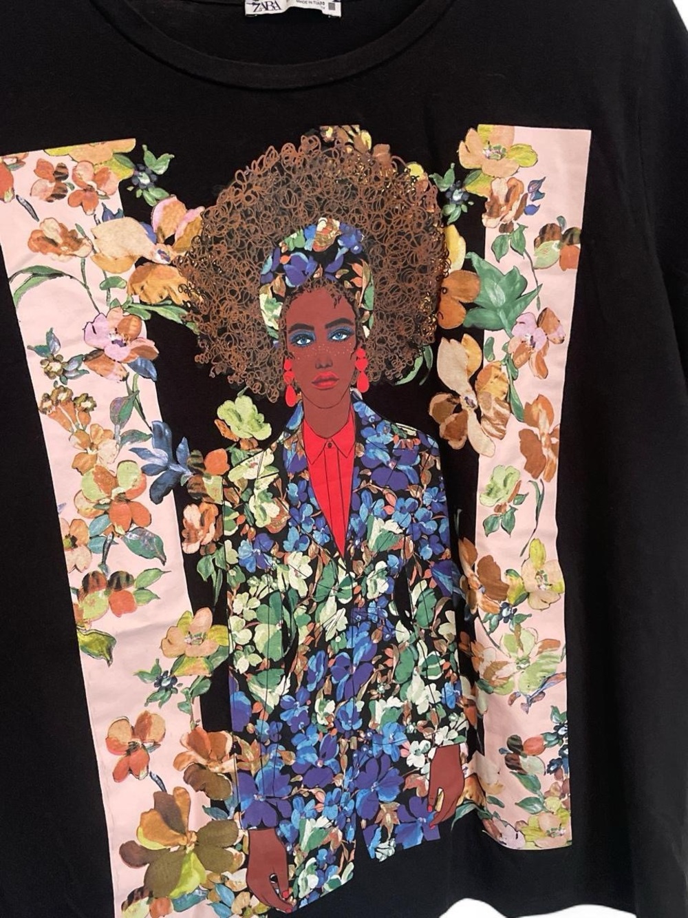 Zara Black Graphic Floral Blazer Tee with Multicolor Print